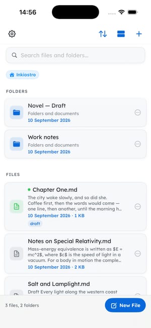 La liste des documents sur iPhone : dossiers, fichiers et les premières lignes de chacun.